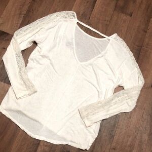 Forever 21 White Lace Sleeve Long Sleeve Top Lightweight Size Medium